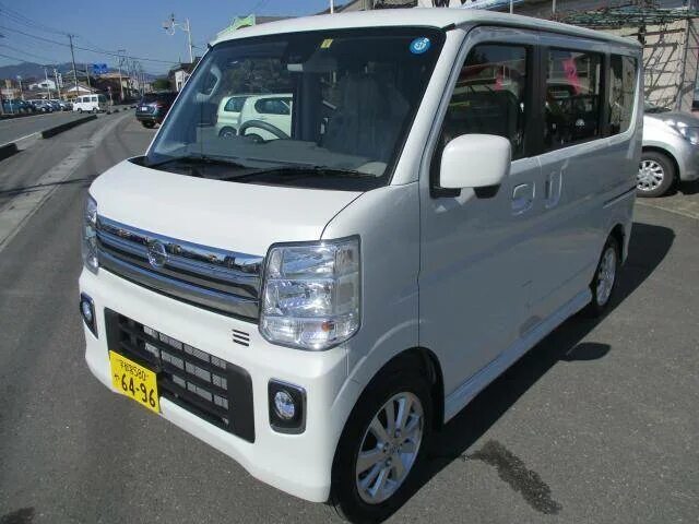 Ниссан нв100 фото 2018 NISSAN NV100 CLIPPER RIO Ref No.0120030007 Used Cars for Sale PicknBuy24.co