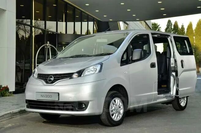 Ниссан nv200 фото Продаётся Ниссан НВ200 2011 год в Уссурийске, с пробегом, бензин, с пробегом 100