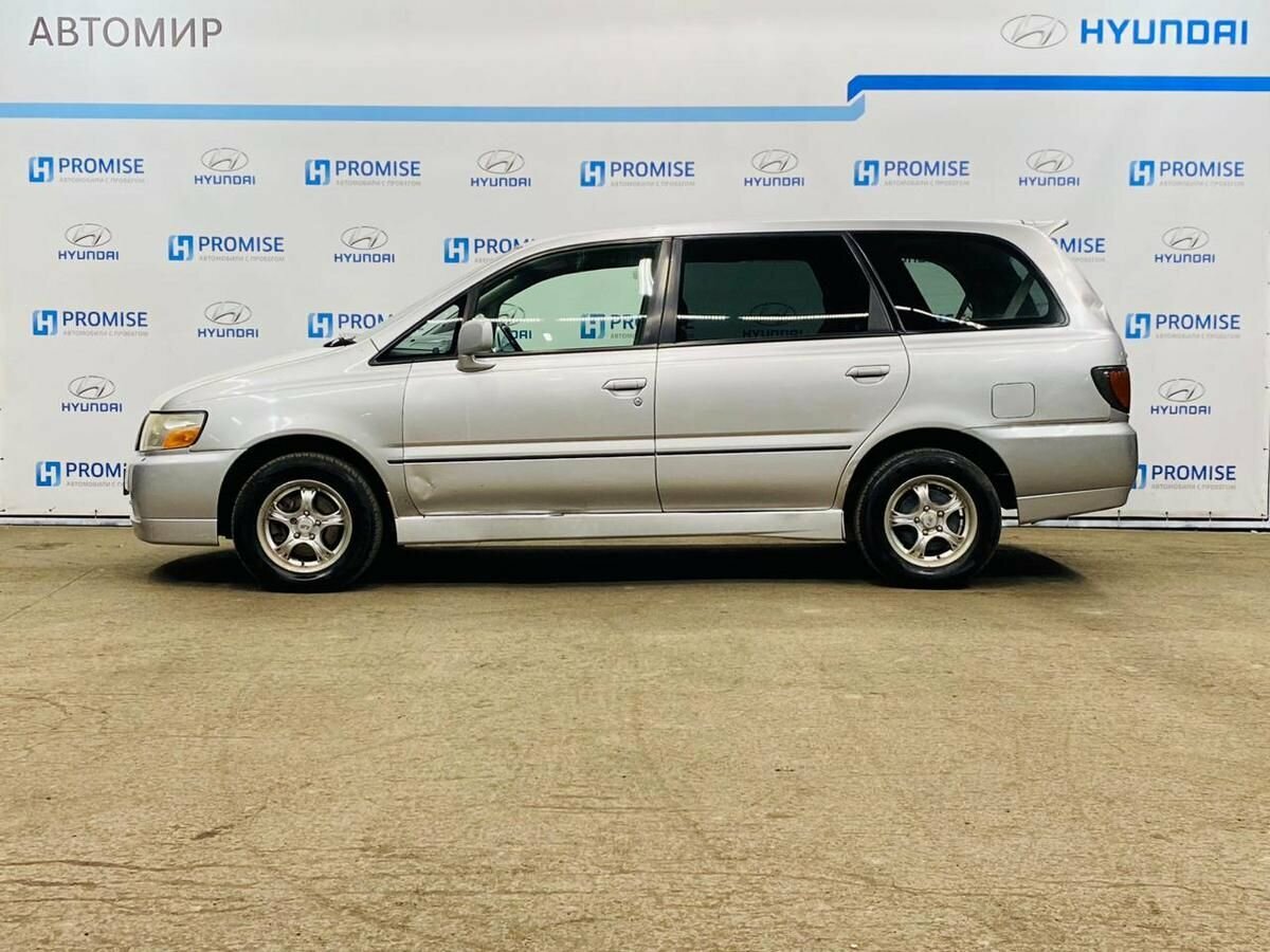 Ниссан одиссей фото Купить б/у Nissan Bassara 1999-2003 3.0 AT (220 л.с.) бензин автомат в Новосибир