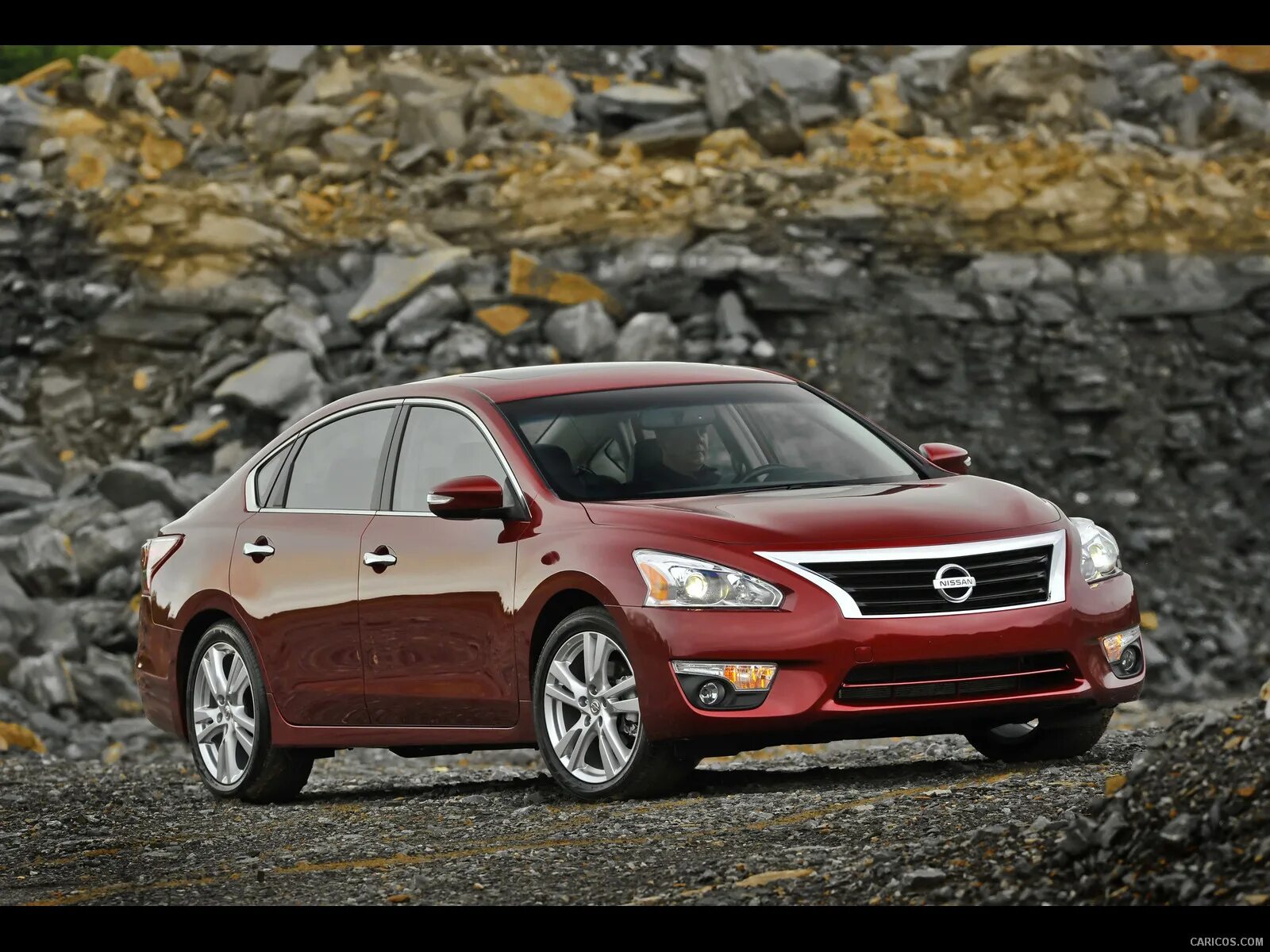 Ниссан п фото Nissan Altima 2013MY Front