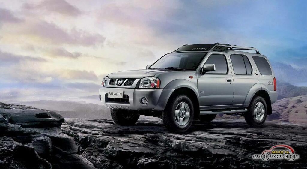 Ниссан паладин фото Nissan paladin 2009