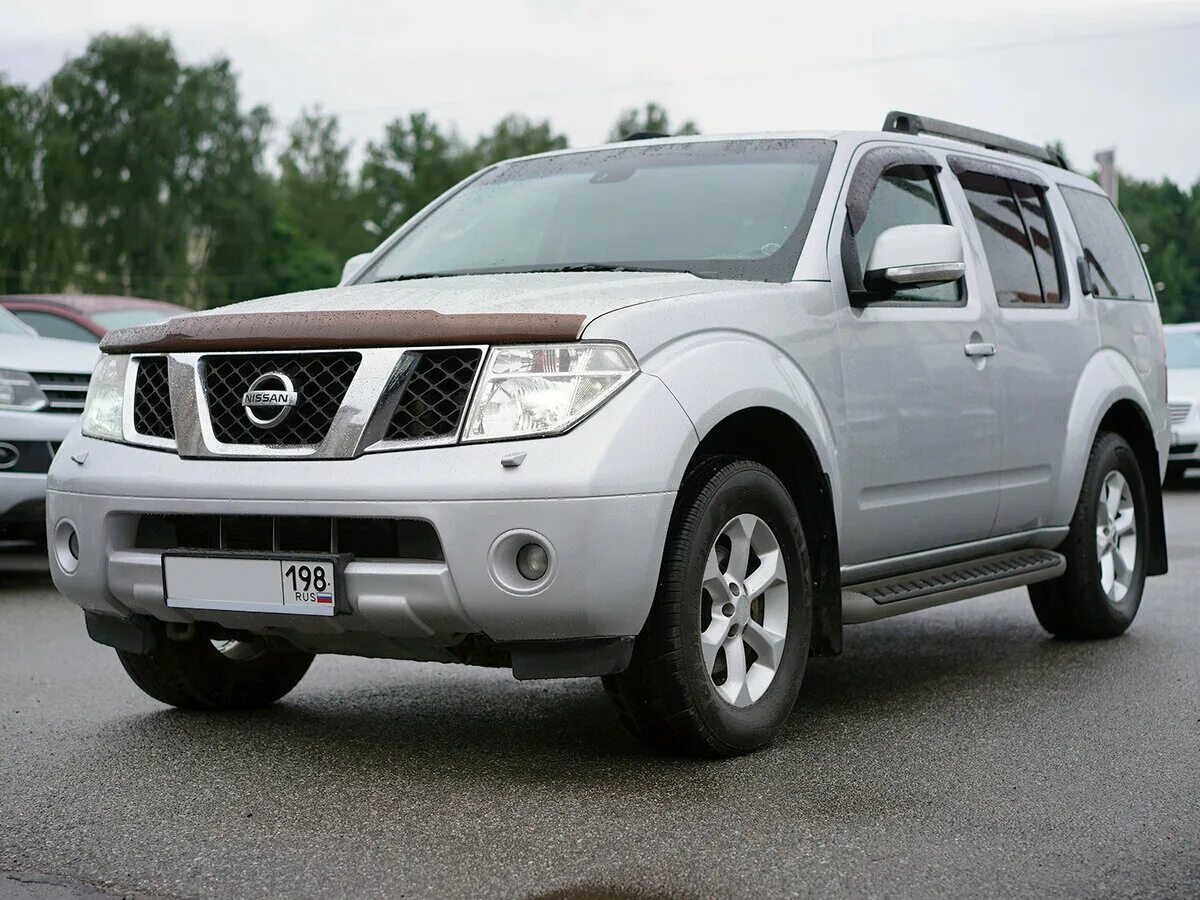 Ниссан патфайндер 2.5 дизель фото Купить б/у Nissan Pathfinder III 2.5d AT (174 л.с.) 4WD дизель автомат в Санкт-П