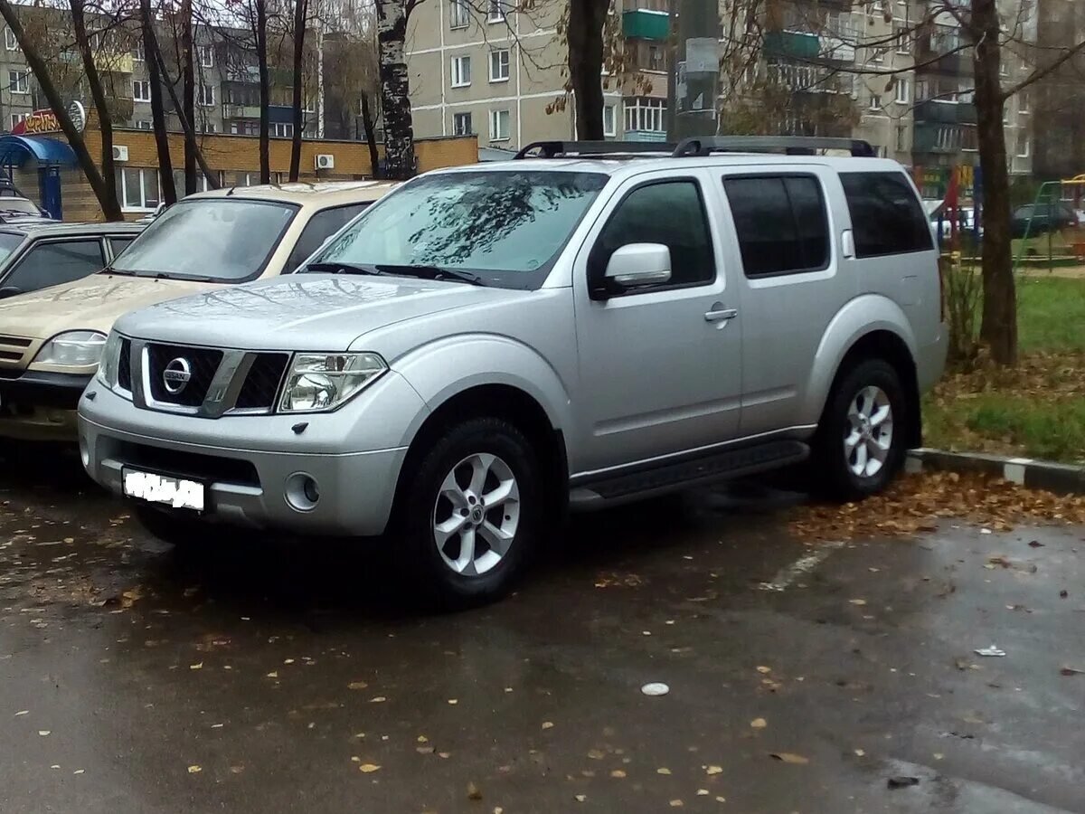 Ниссан патфайндер 2.5 дизель фото Купить б/у Nissan Pathfinder III 2.5d AT (174 л.с.) 4WD дизель автомат в Кстове: