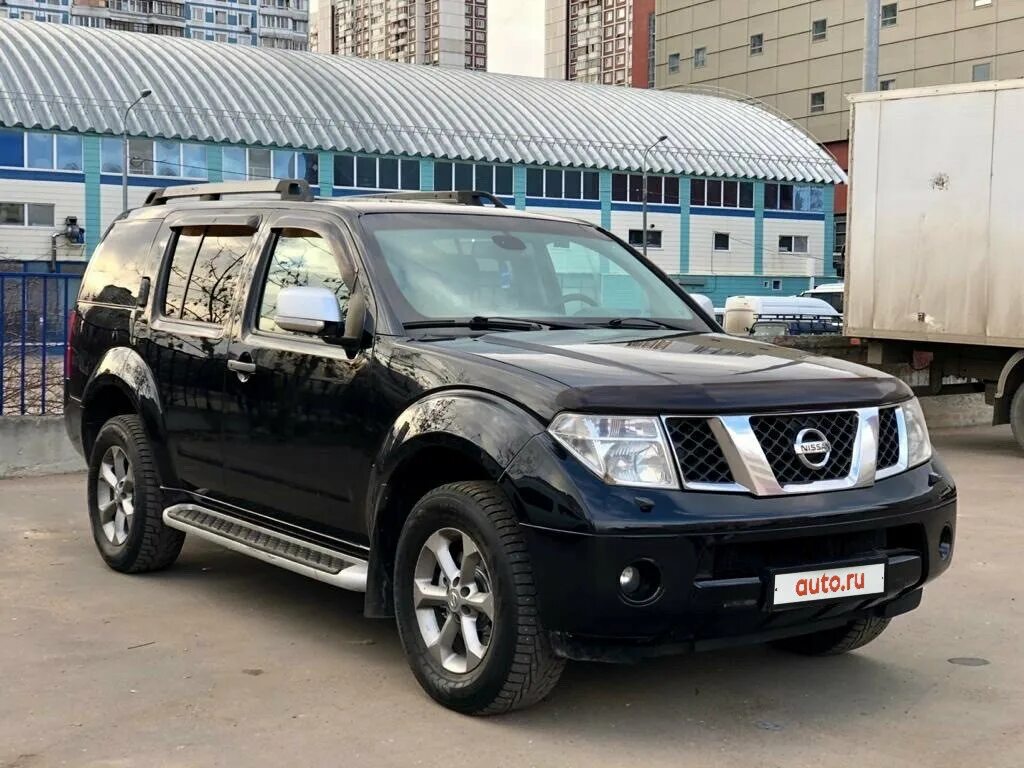 Ниссан патфайндер 2.5 дизель фото Купить б/у Nissan Pathfinder III 2.5d AT (174 л.с.) 4WD дизель автомат в Москве: