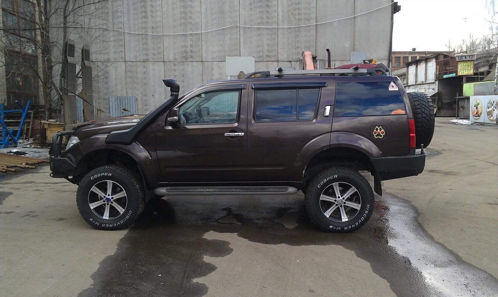 Ниссан патфайндер 2.5 тюнинг Установка переднего силовика и примерка 35'' тапок - Nissan Pathfinder (3G), 2,5