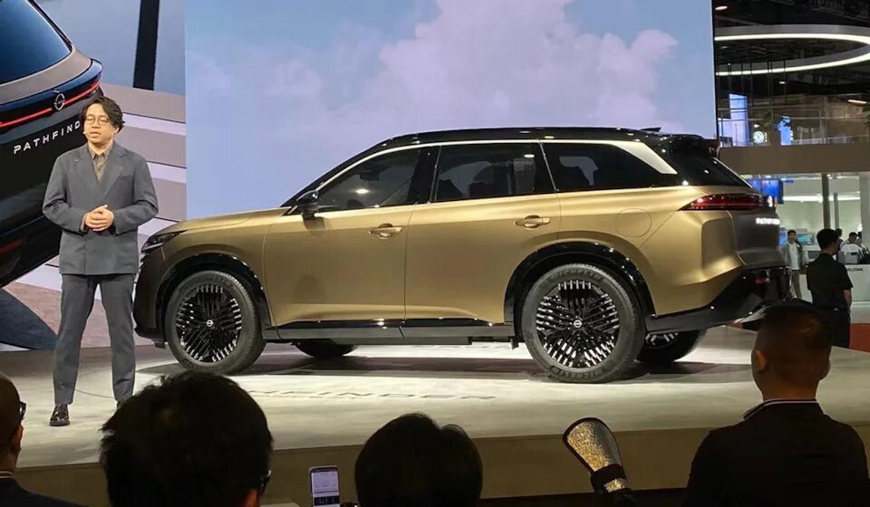 Ниссан патфайндер 2024 фото Китайский Американец Nissan Pathfinder 2023 Made in China - Nissan Pathfinder (5
