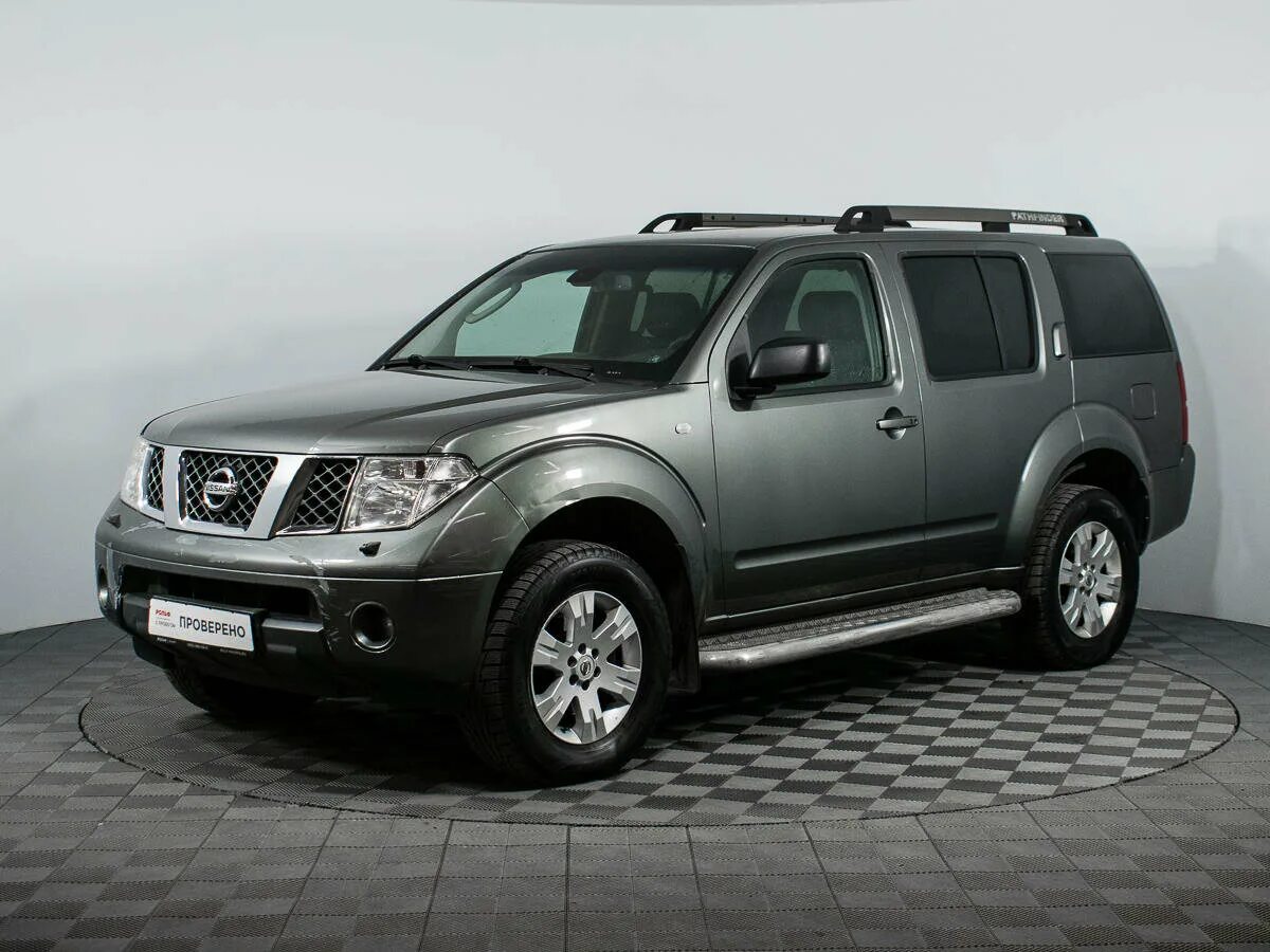 Ниссан патфайндер бу цена и фото Купить б/у Nissan Pathfinder III 2.5d MT (174 л.с.) 4WD дизель механика в Москве