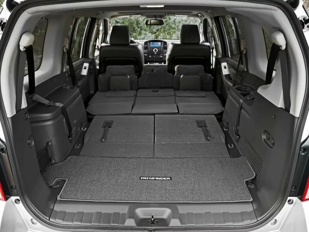 Ниссан патфайндер фото салона и багажника Купить б/у Nissan Pathfinder III Рестайлинг 2.5d AT (190 л.с.) 4WD дизель автома