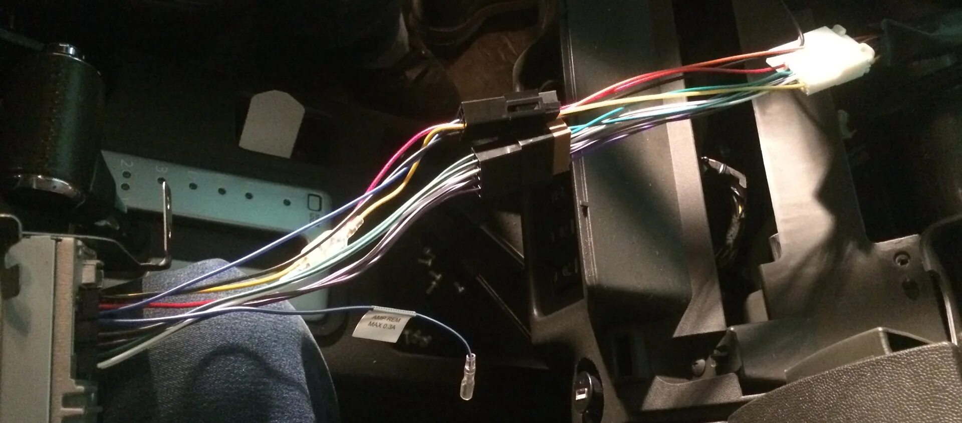 Ниссан патфайндер подключение магнитолы Победить мафон и кнопки руля - Nissan Navara (2G), 0,5 л, 2007 года аксессуары D