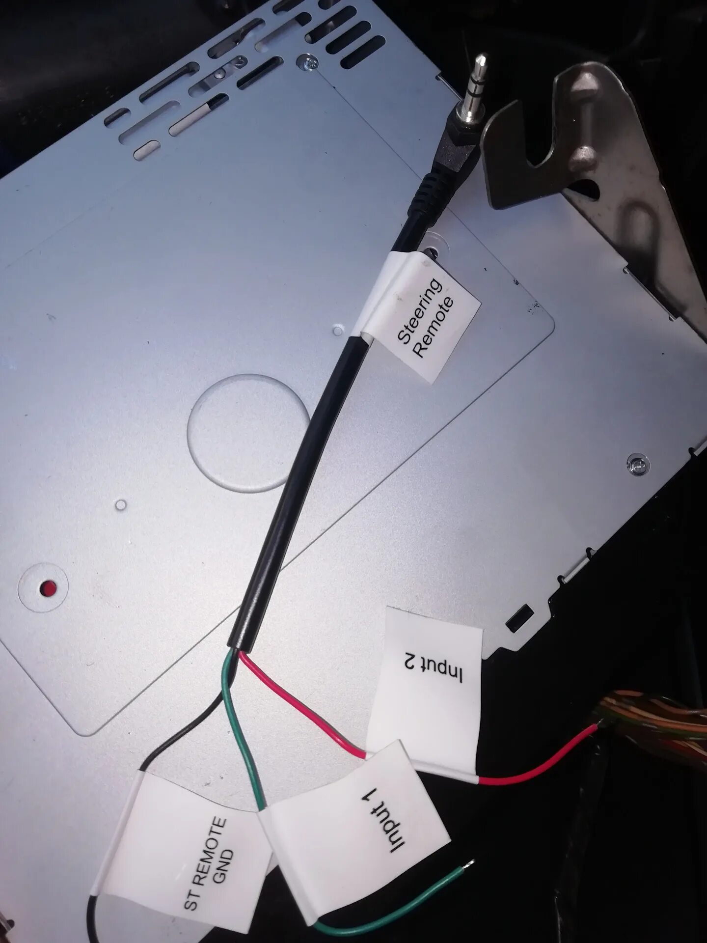 Ниссан патфайндер подключение магнитолы Вопрос: как подключить разъём, для управления кнопками магнитолы на руле на Патф