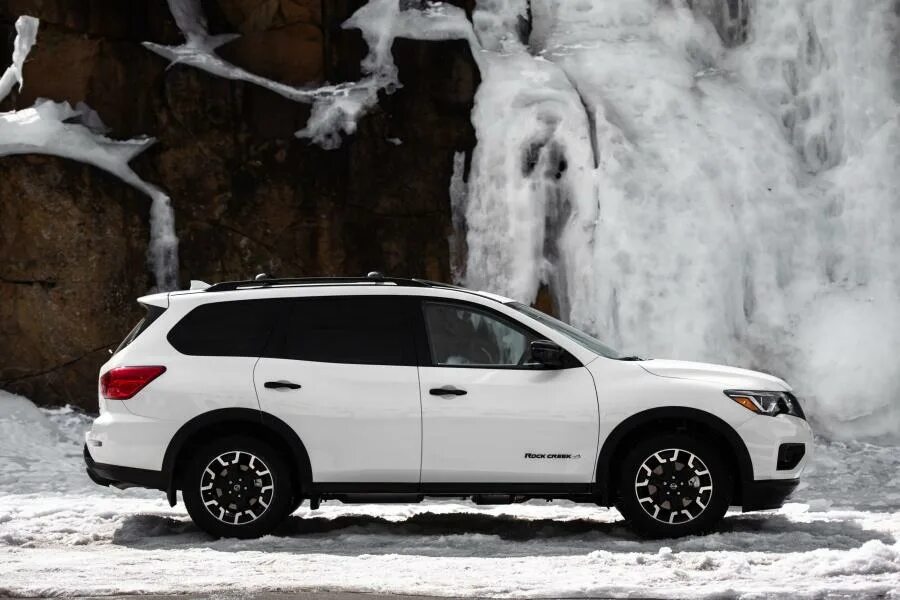 Ниссан патфайндер r52 фото Nissan Pathfinder Rock Creek в кузове R52 2019 года выпуска для рынка США и Кана