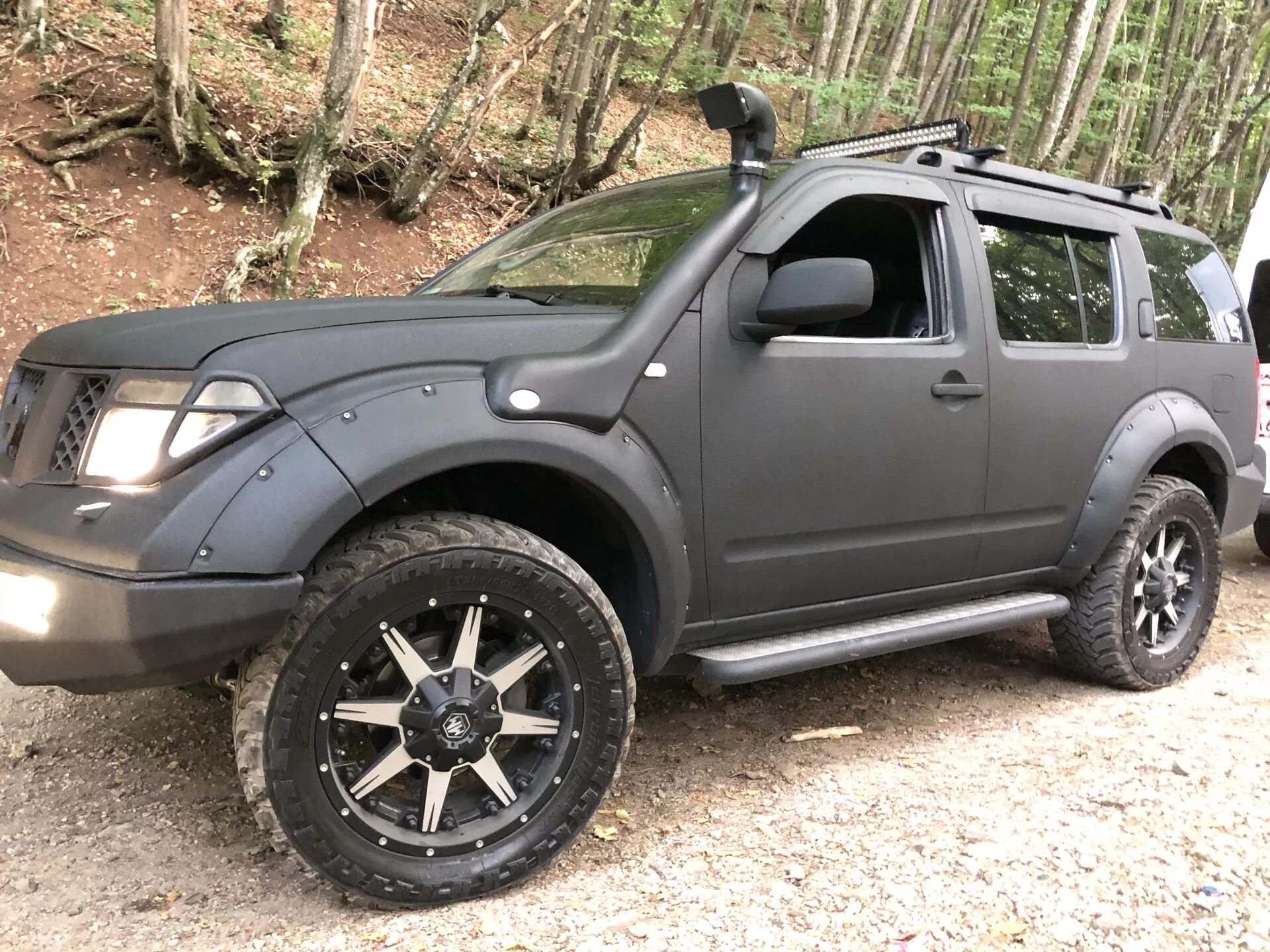 Ниссан патфайндер тюнинг для бездорожья Чистка потолка (помогите советом) - Nissan Pathfinder (3G), 2,5 л, 2006 года мой