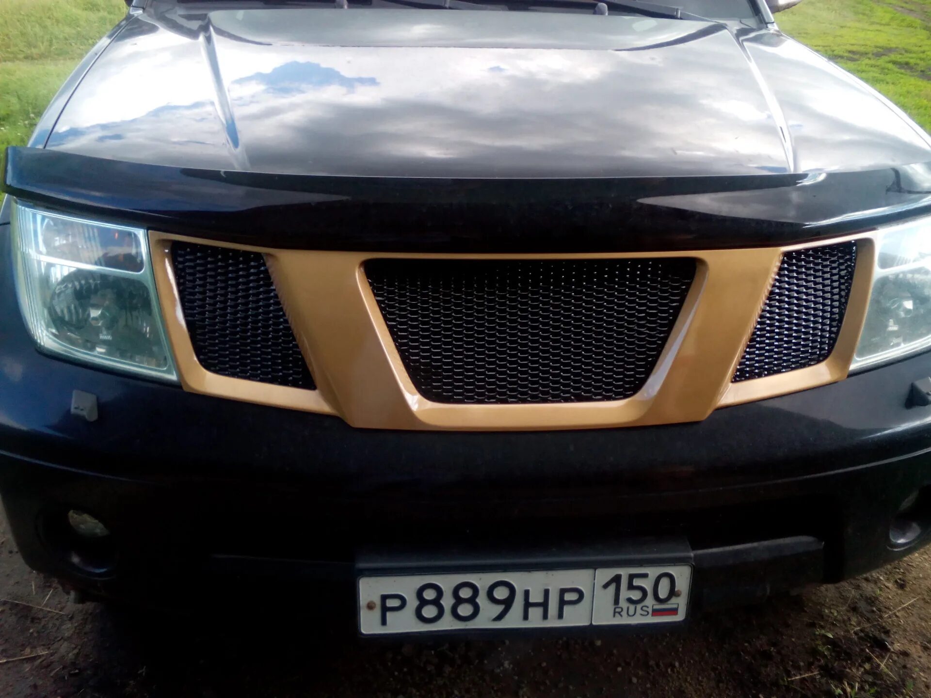 Ниссан патфайндер тюнинг решетка радиатора Покраска решетки радиатора (смешанные чувства) - Nissan Pathfinder (3G), 2,5 л, 