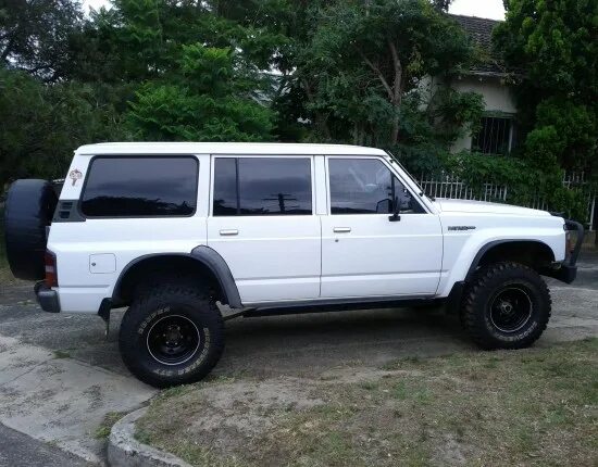 Ниссан патрол 1990 года фото 1990 Nissan patrol gq st specs