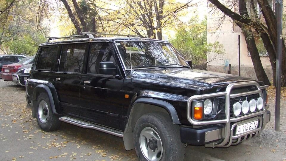 Ниссан патрол 1995 фото Nissan Patrol GR I (Y60) 2.8 дизельный 1993 на DRIVE2