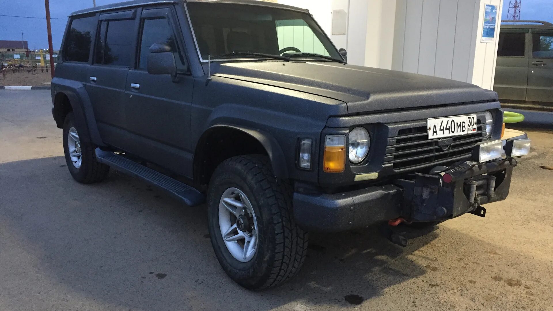 Ниссан патрол 1995 фото Nissan Patrol (Y60) 4.2 бензиновый 1995 ТВ 42 карбюратор на DRIVE2