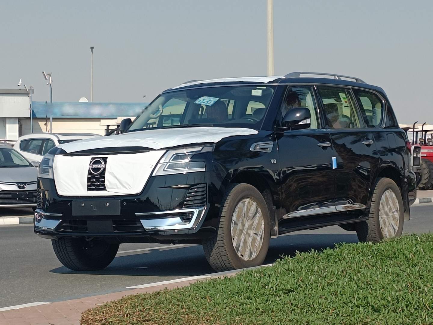 Ниссан патрол 2023 фото Nissan Patrol, 2023 ( 820613)