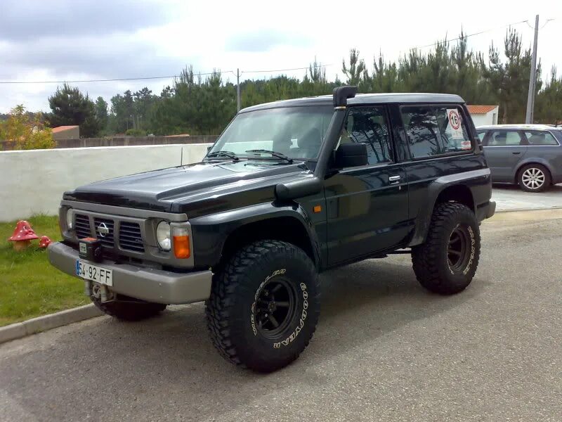 Ниссан патрол 3х дверный тюнинг Авито сафари
