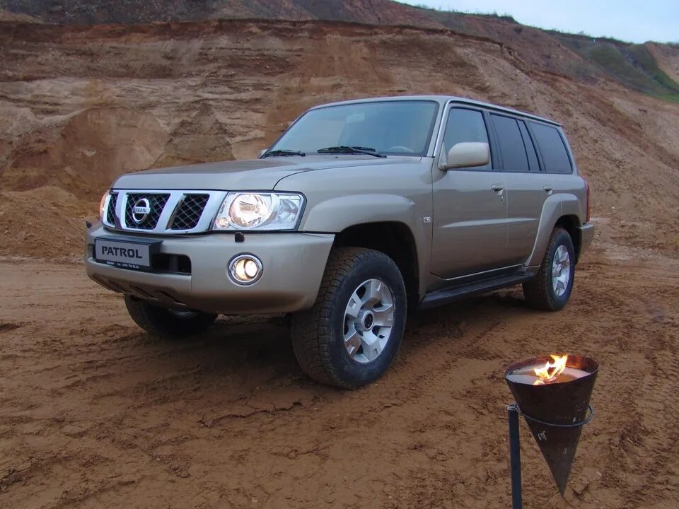 Ниссан патрол 61 кузов фото ПОСТРОИЛИ ПАТРОЛ в 61 кузове - Бош Сервис на Ленинградке на DRIVE2