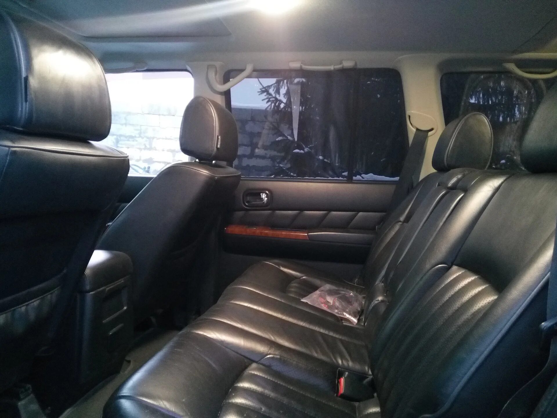 Ниссан патрол тюнинг салона Освещение салона Патруля. - Nissan Patrol (Y61), 3 л, 2005 года тюнинг DRIVE2