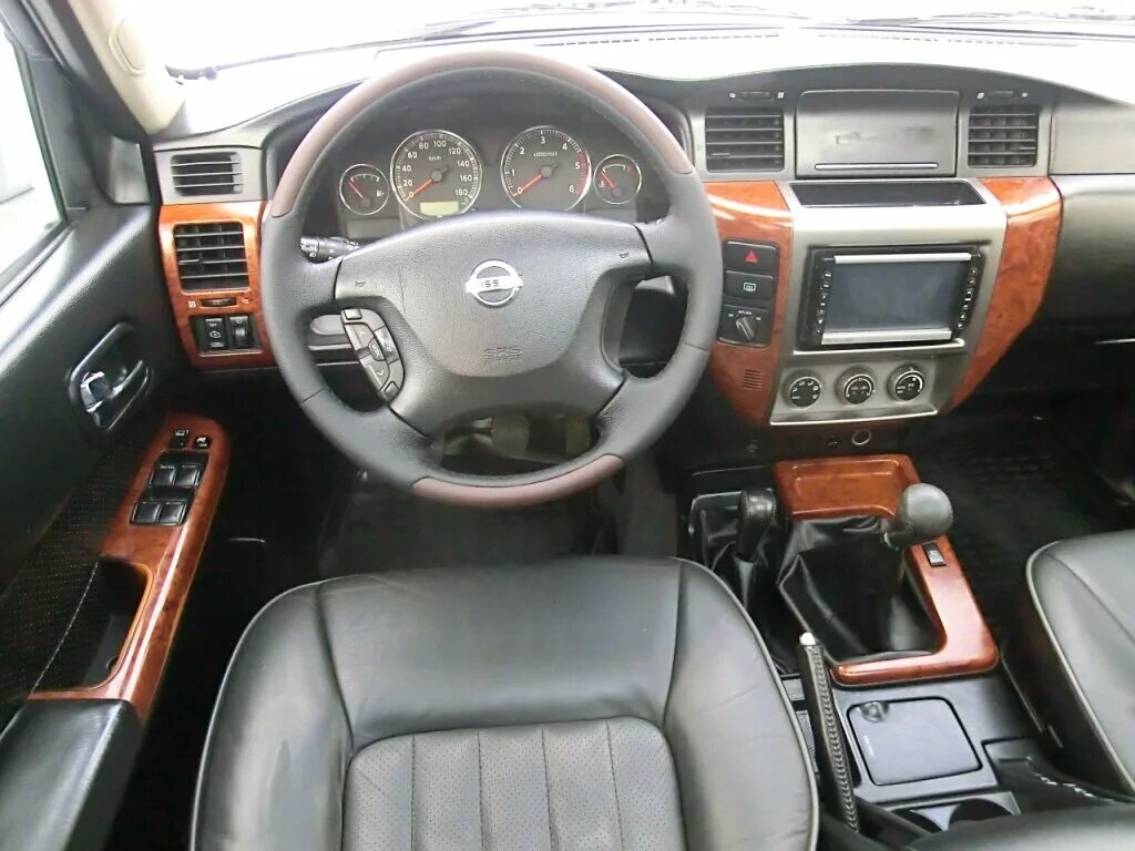 Ниссан патрол тюнинг салона Купить б/у Nissan Patrol V (Y61) Рестайлинг 3.0d MT (160 л.с.) 4WD дизель механи