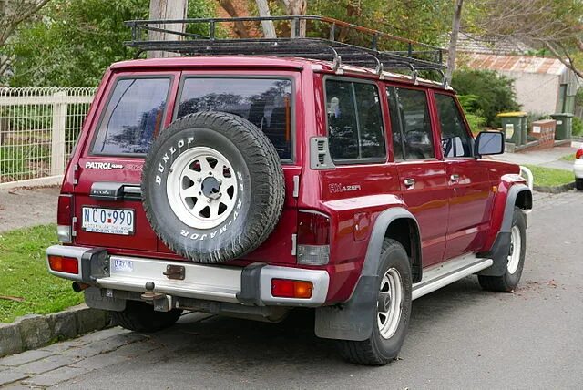 Ниссан патрол y60 фото File:1994 Nissan Patrol (GQ II) RX wagon (2015-07-03) 02.jpg - Wikimedia Commons