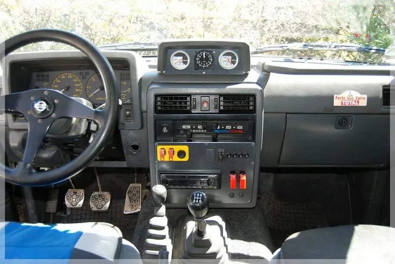 Ниссан патрол y60 тюнинг салона Ниссан патрол y60 салона - BestChehol.ru