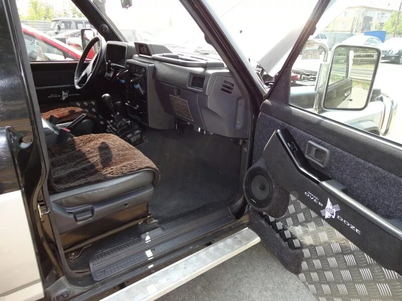 Ниссан патрол y60 тюнинг салона благородный салон - Nissan Patrol GR I (Y60), 4,2 л, 1992 года автозвук DRIVE2