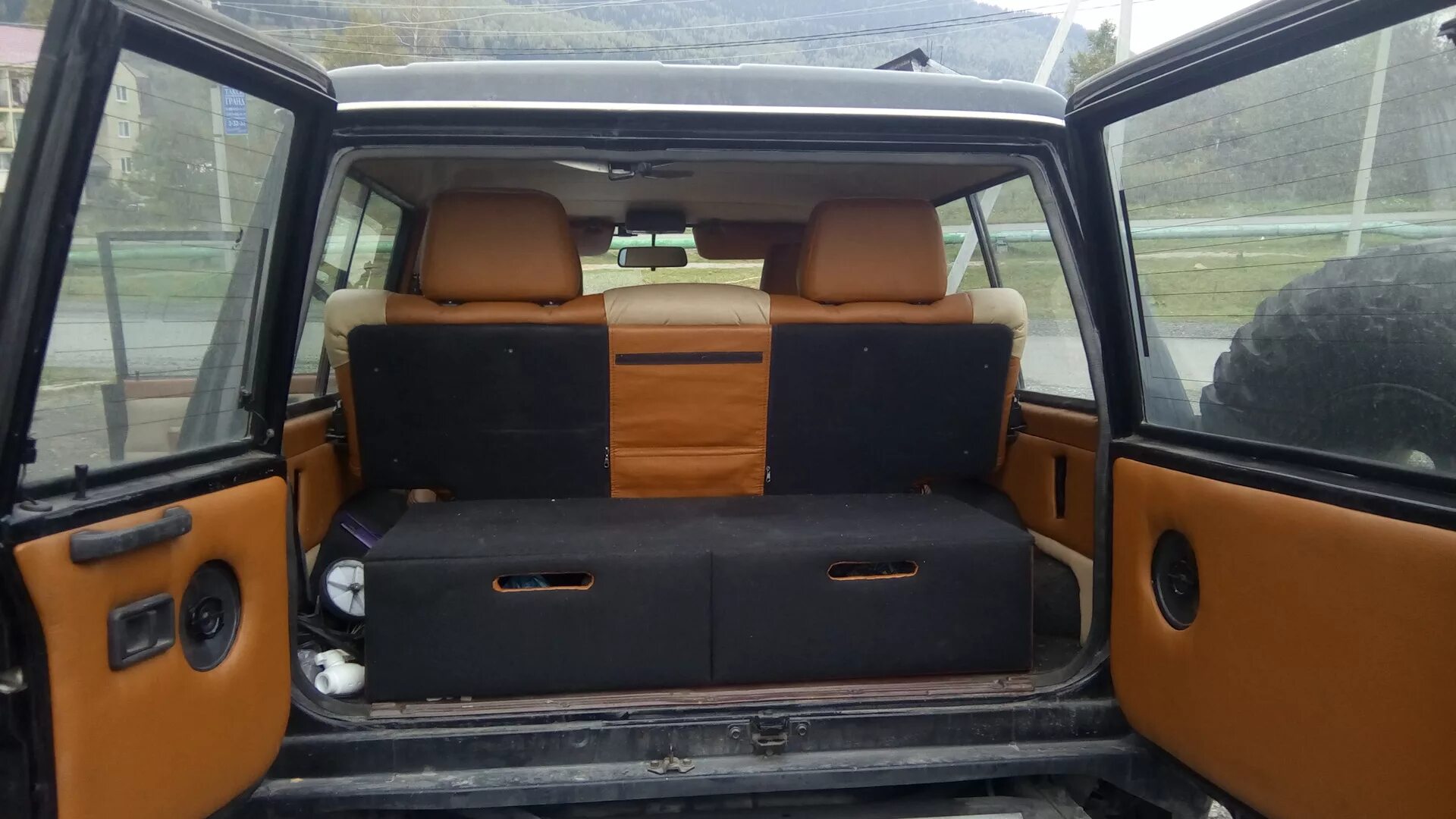 Ниссан патрол y60 тюнинг салона Перетяжка салона наконец то закончена. - Nissan Patrol (Y60), 2,8 л, 1997 года т