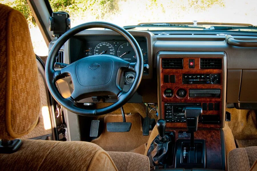 Ниссан патрол y60 тюнинг салона Торпеда ниссан сафари - Автопортал AutoShah.ru