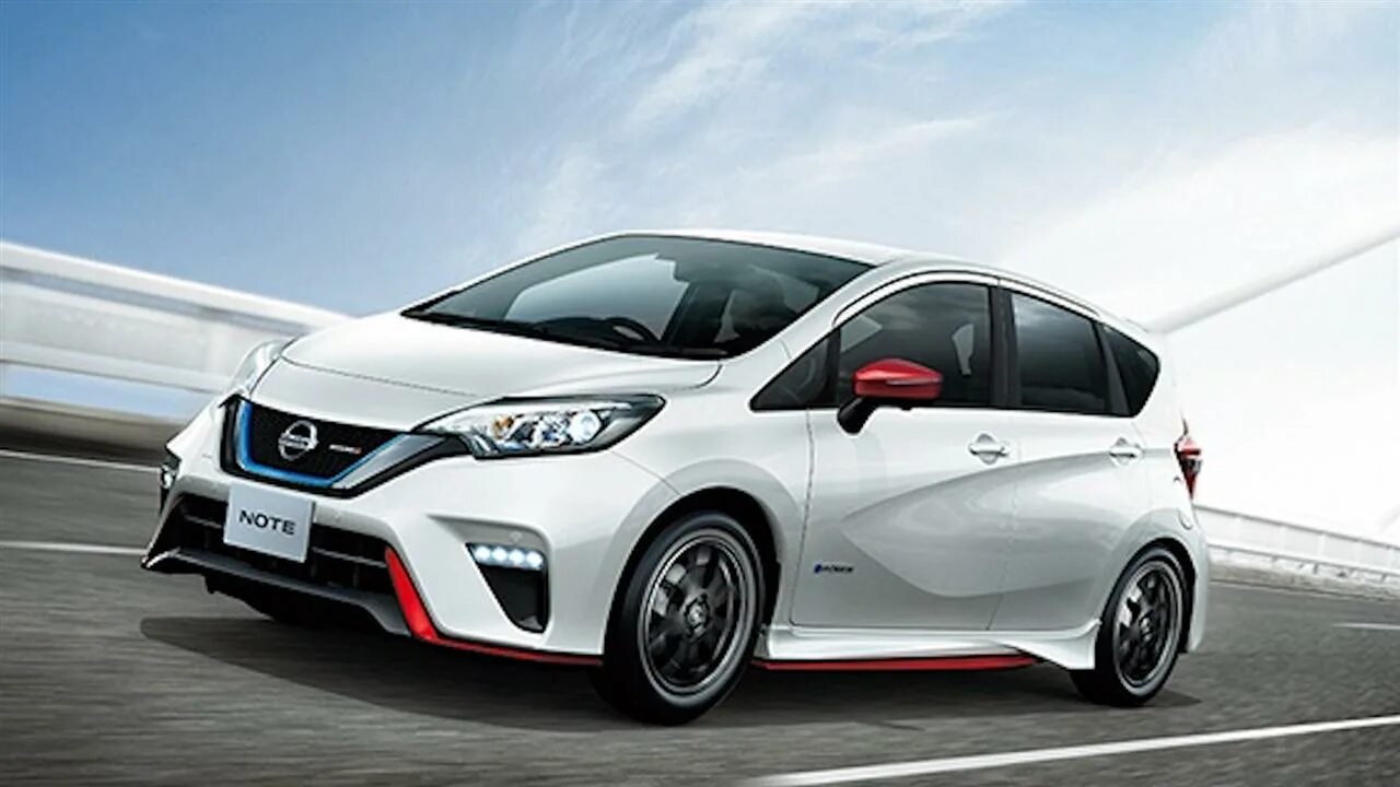 Ниссан пауэр фото Nissan's Hybrid Car Gains Ground on Toyota's Prius