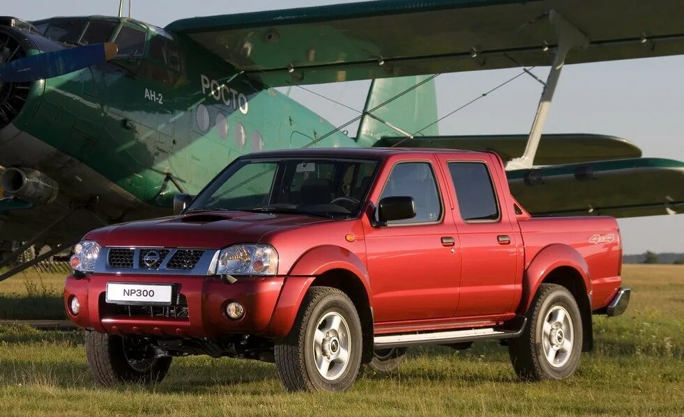 Ниссан пикап фото Тест-драйв Nissan NP300: главный козырь - КОЛЕСА.ру - автомобильный журнал