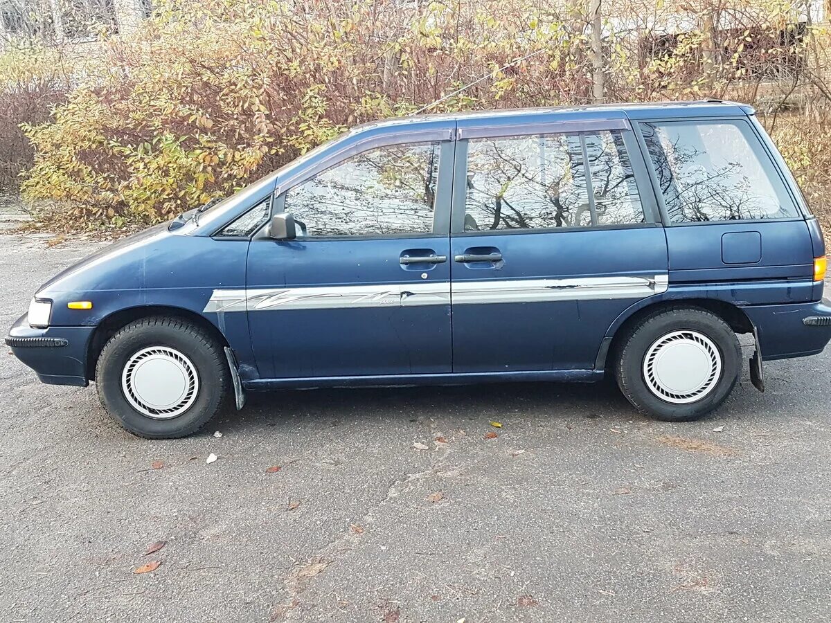 Ниссан прерия фото Купить б/у Nissan Prairie II (M11) 2.0 AT (98 л.с.) бензин автомат в Мытищах: си