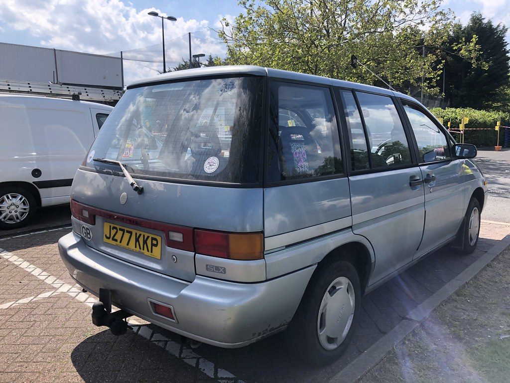 Ниссан прерия фото Nissan prairie Sarma-Auto.ru