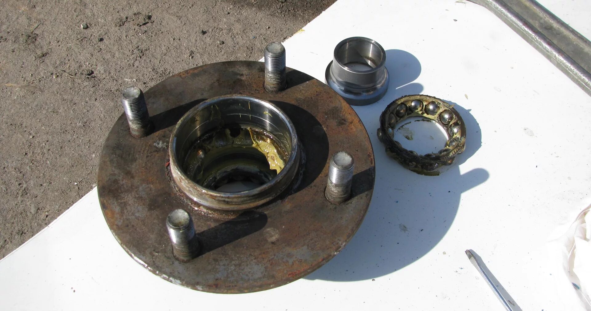 Ниссан прерия подшипник зад ступицы фото Смазка подшипника задней ступицы (Nissan Almera N16) - Nissan Almera II (N16), 1