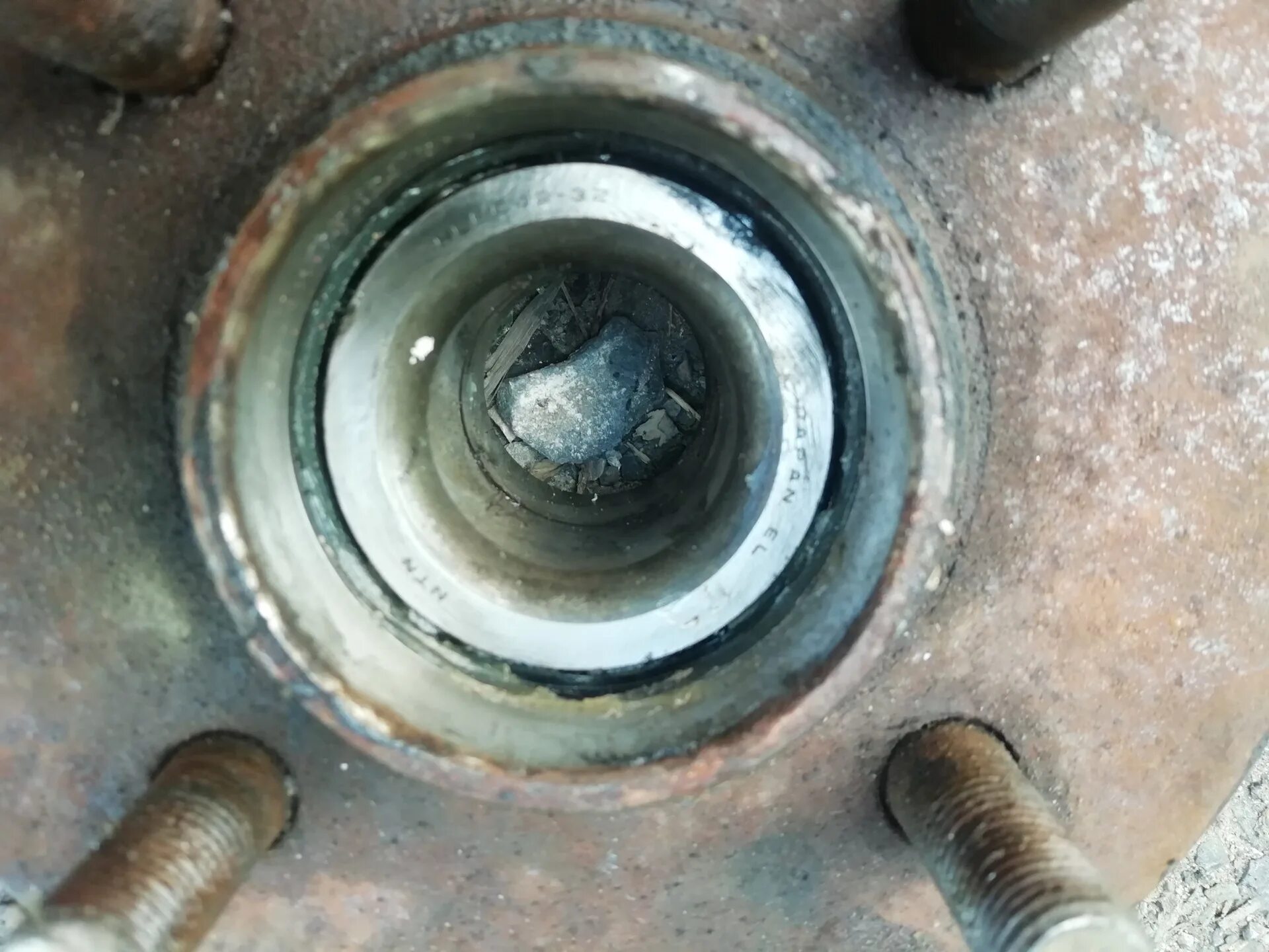 Ниссан прерия подшипник зад ступицы фото Замена задней ступицы(подшипника) - Nissan AD (Y11), 1,3 л, 2001 года своими рук