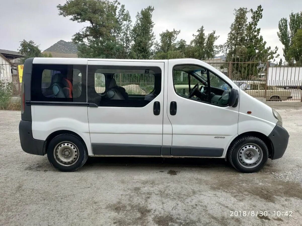 Ниссан примастар фото Купить б/у Renault Trafic II 1.9d MT (100 л.с.) дизель механика в Судаке: белый 
