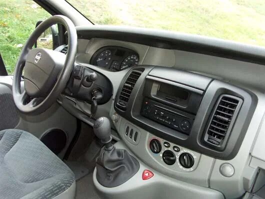 Ниссан примастар фото салона "Купил из-за дизайна". Отзыв владельца Nissan Primastar