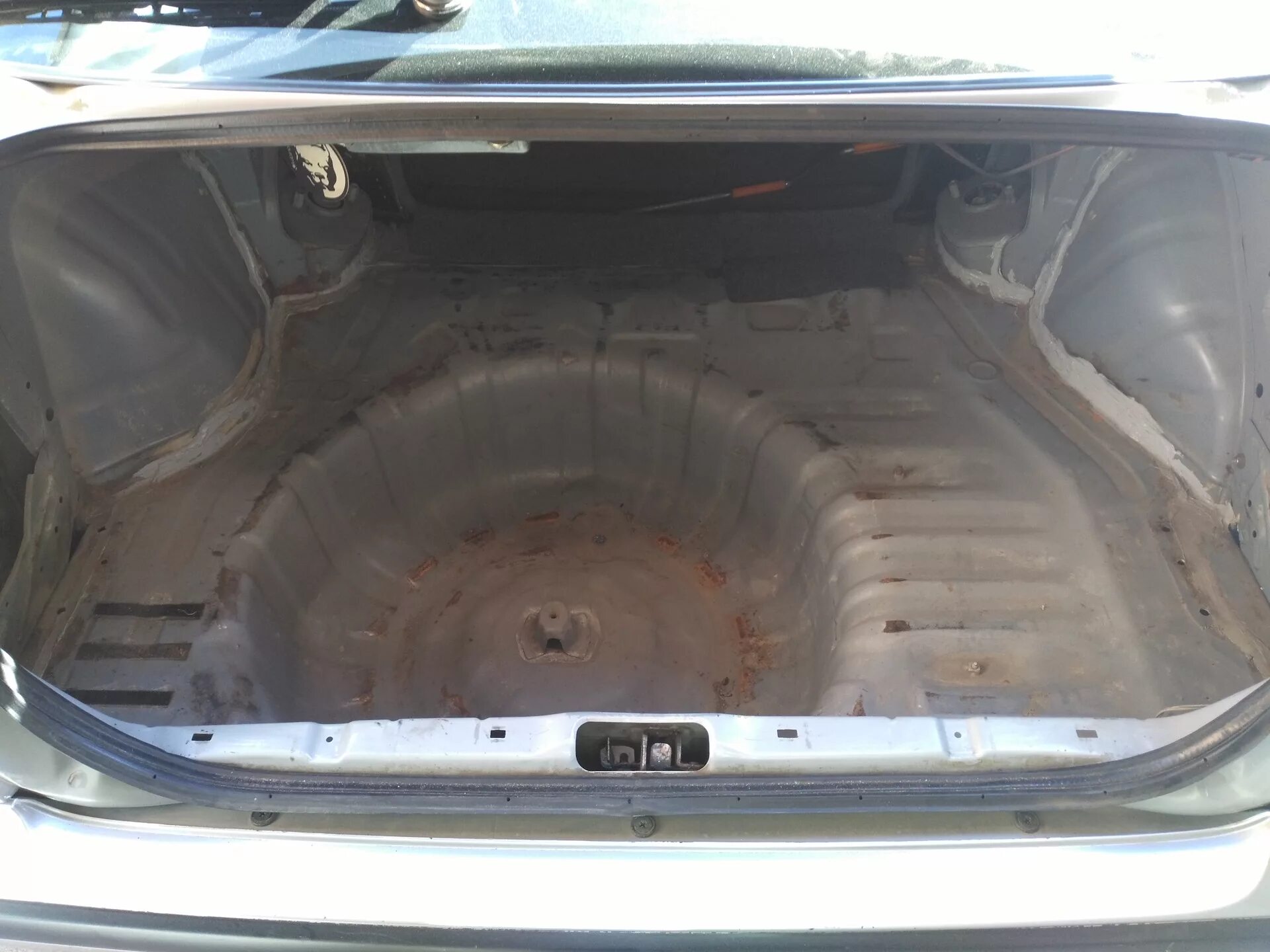 Ниссан примера багажник фото Закончил с багажником* - Nissan Primera (P11), 2 л, 2000 года кузовной ремонт DR