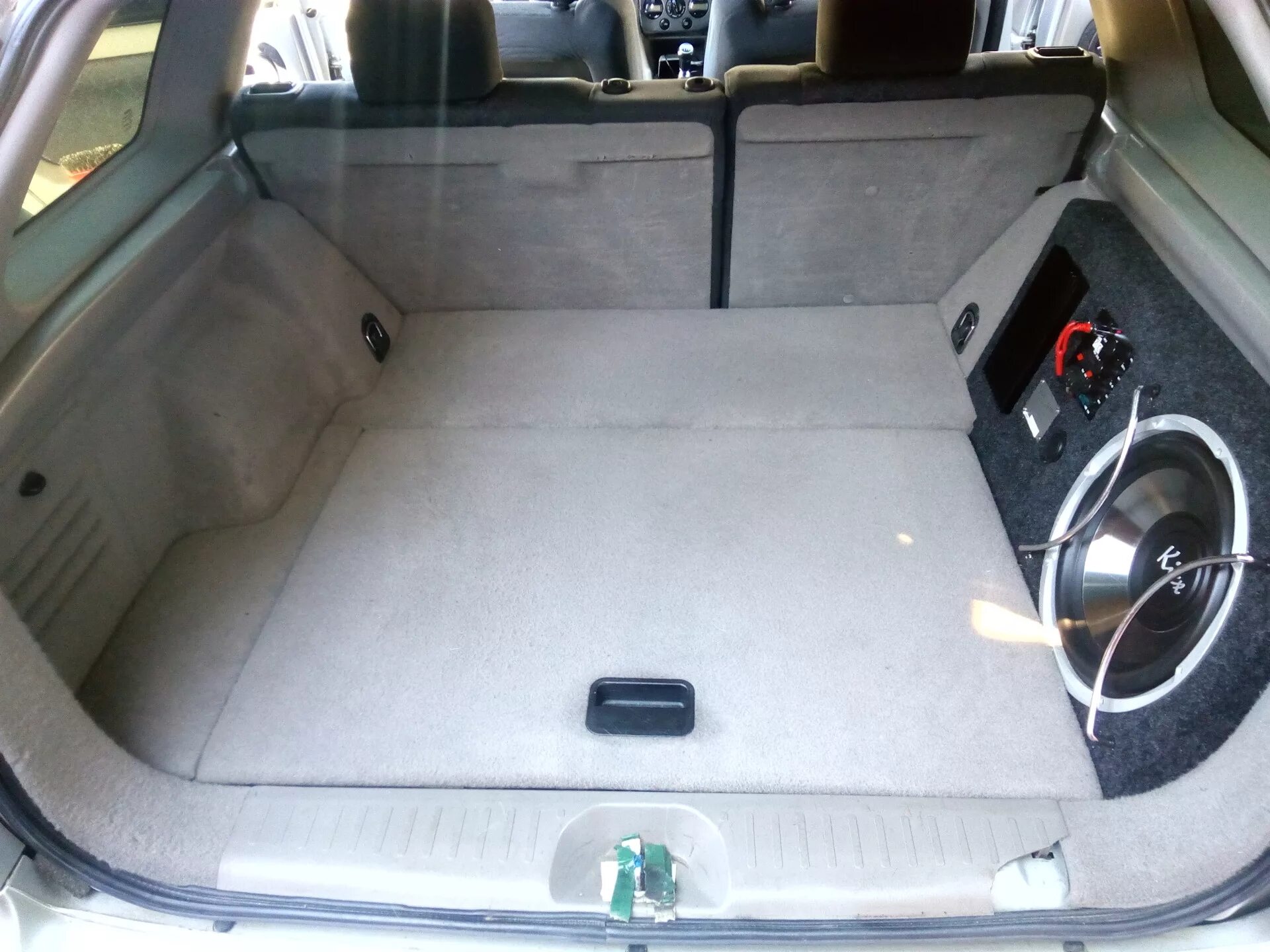 Ниссан примера багажник фото Хим. чистка багажника (часть 1) - Nissan Primera (P11-144), 1,8 л, 2000 года мой