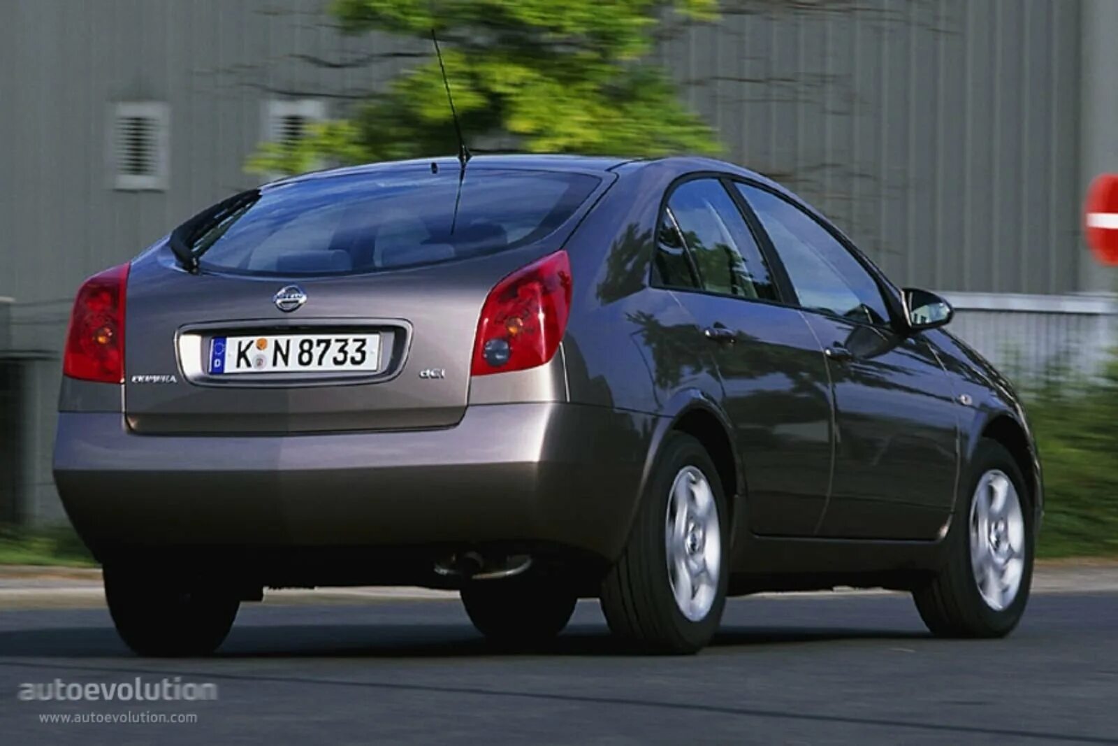 Ниссан примера хэтчбек фото Покажи ниссан премьера