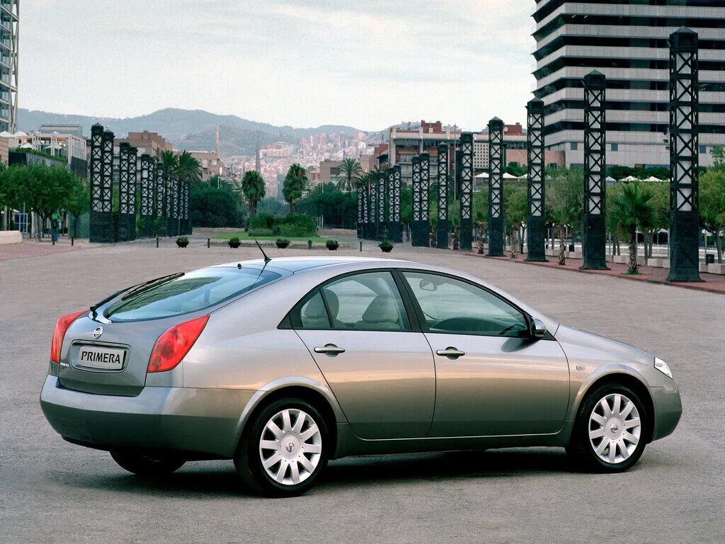 Ниссан примера хэтчбек фото Nissan Primera 2002, 2003, 2004, 2005, 2006, лифтбек, 3 поколение, P12 техническ