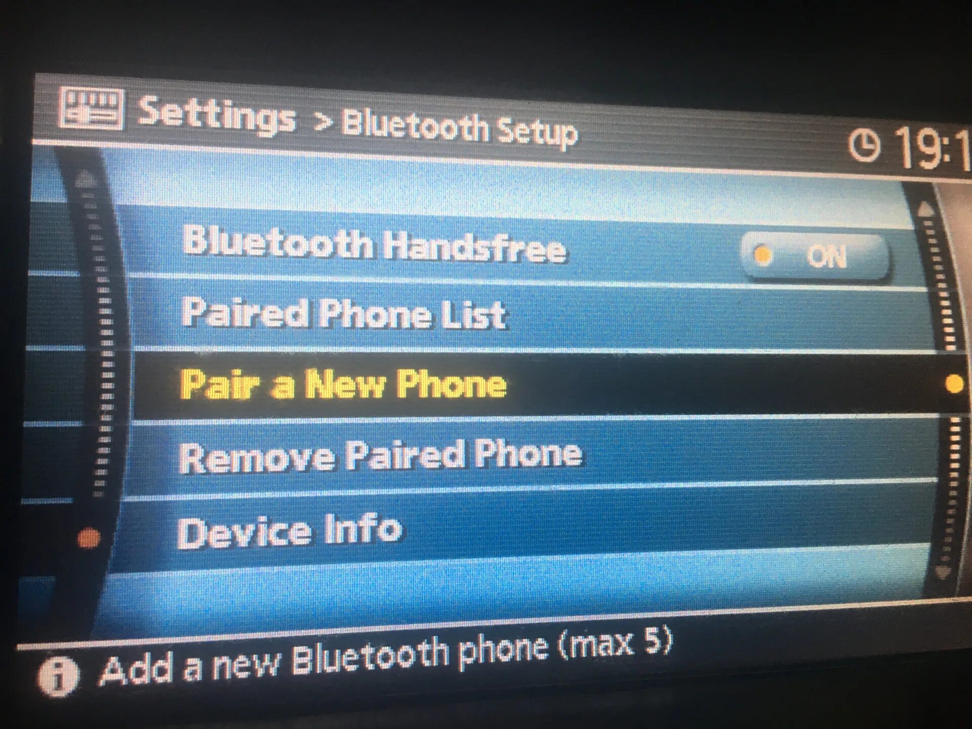 Ниссан примера как подключить блютуз IPhone по громкой связи. - Nissan Pathfinder (3G), 2,5 л, 2007 года электроника 