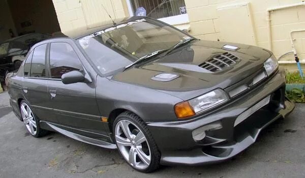 Ниссан примера п 10 тюнинг Тюнинг Ниссан Примеры, фото тюнинга салона Nissan Primera P12