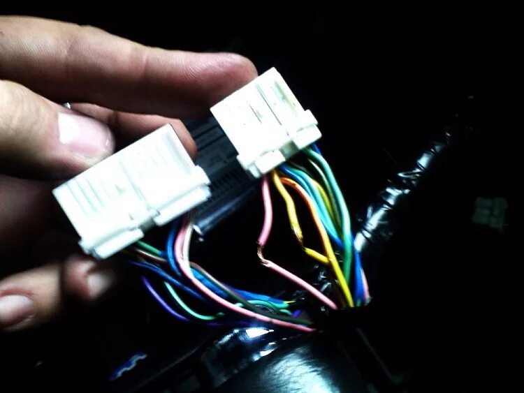 Ниссан примера подключение магнитолы Купил и поставил Yatour (mp3 адаптер) - Nissan Primera (P12), 1,6 л, 2005 года д