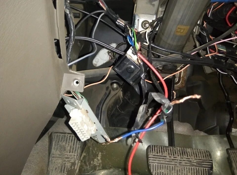 Ниссан примера подключение сигнализации Борьба с Центральным Замком - Nissan Sunny (B15), 1,5 л, 2000 года электроника D