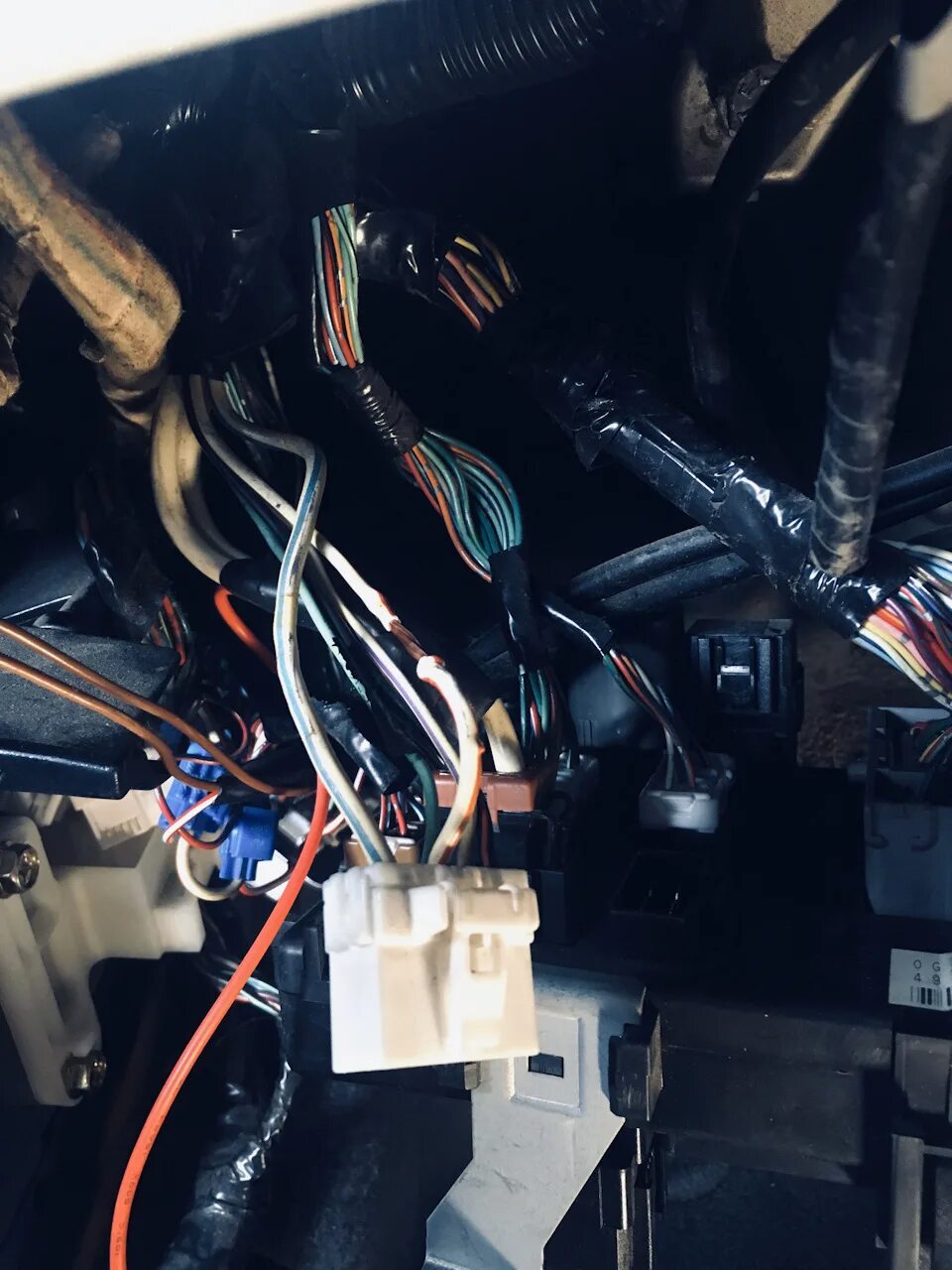 Ниссан примера подключение сигнализации Nissan Primera P11 2000 Точки подключения сигнализации - DRIVE2