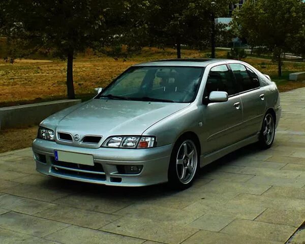 Ниссан р11 фото NISSAN Primera (P11) 1996-1999 Стекло передней фары. купить по цене 420,00 руб.