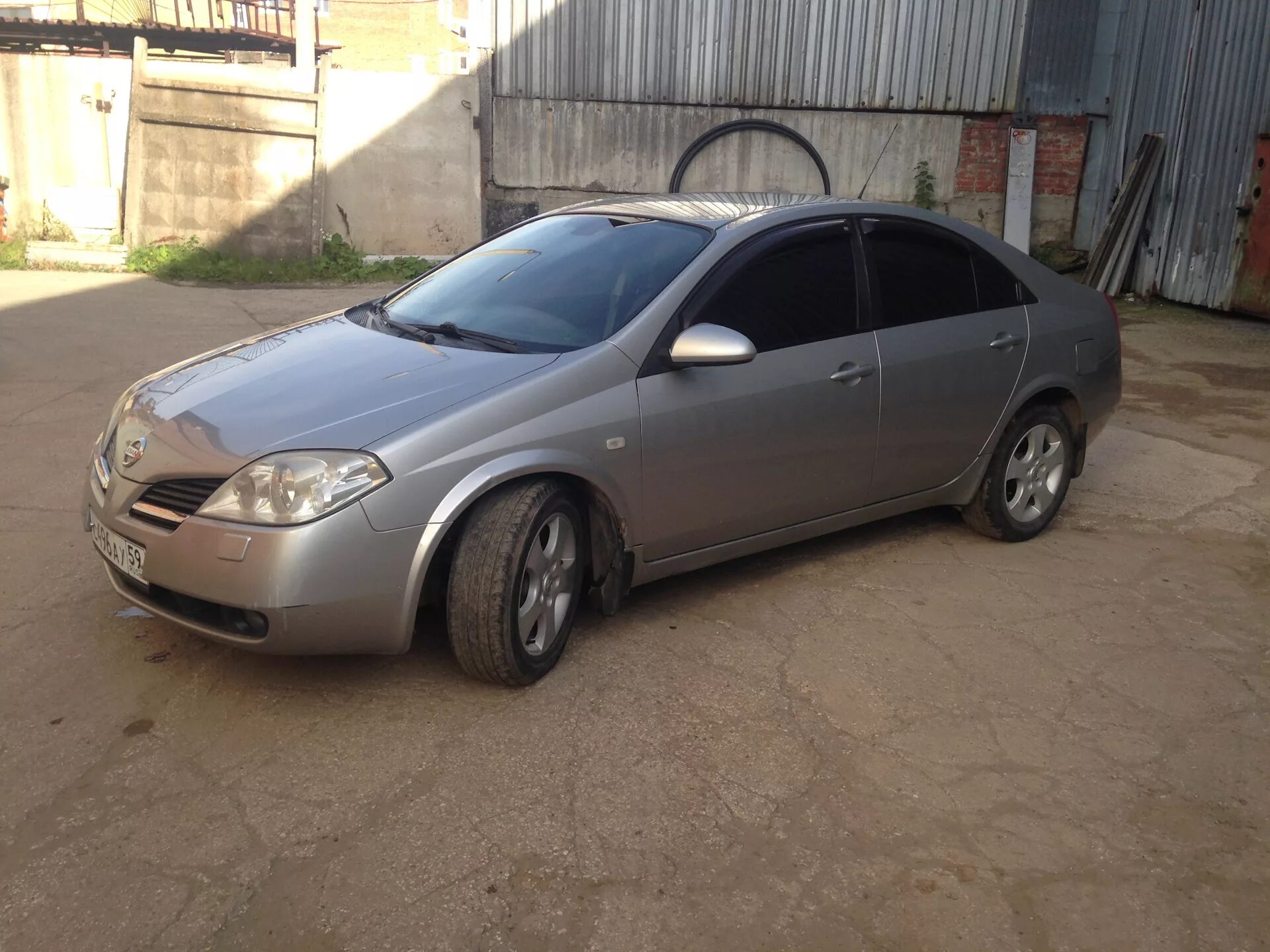 Ниссан р12 фото Накладки на пороги. Тонер НЕ по ГОСТ. - Nissan Primera (P12), 1,8 л, 2005 года а