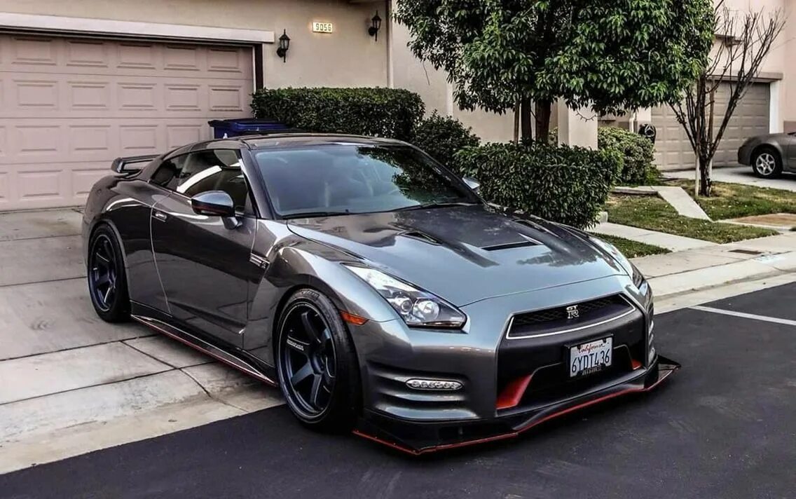 Ниссан р35 фото Pin by Isaac Moskin on Custom & Showcar Nissan skyline, Nissan, Nissan skyline g